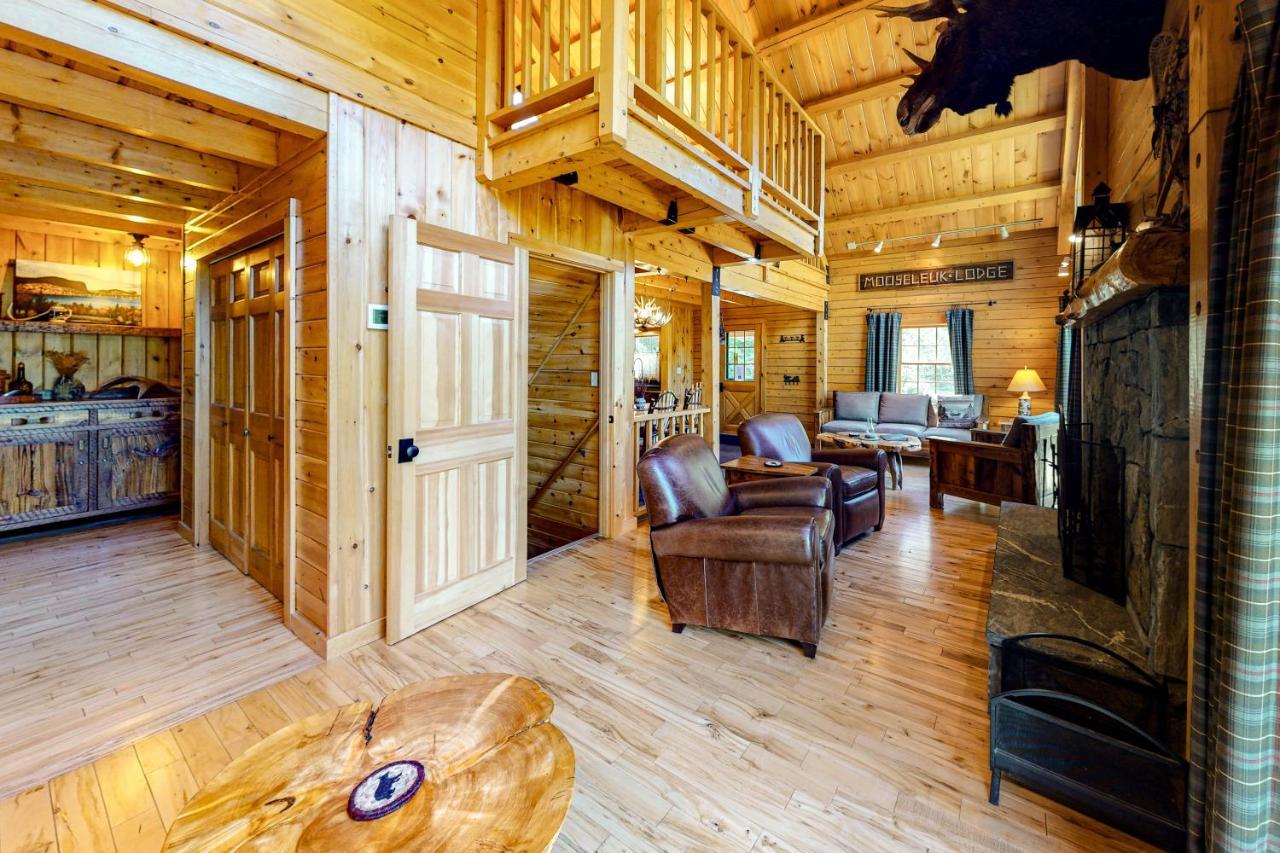Mooseleuk Lodge The Highlands Kültér fotó