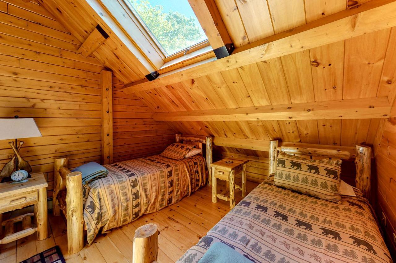 Mooseleuk Lodge The Highlands Kültér fotó