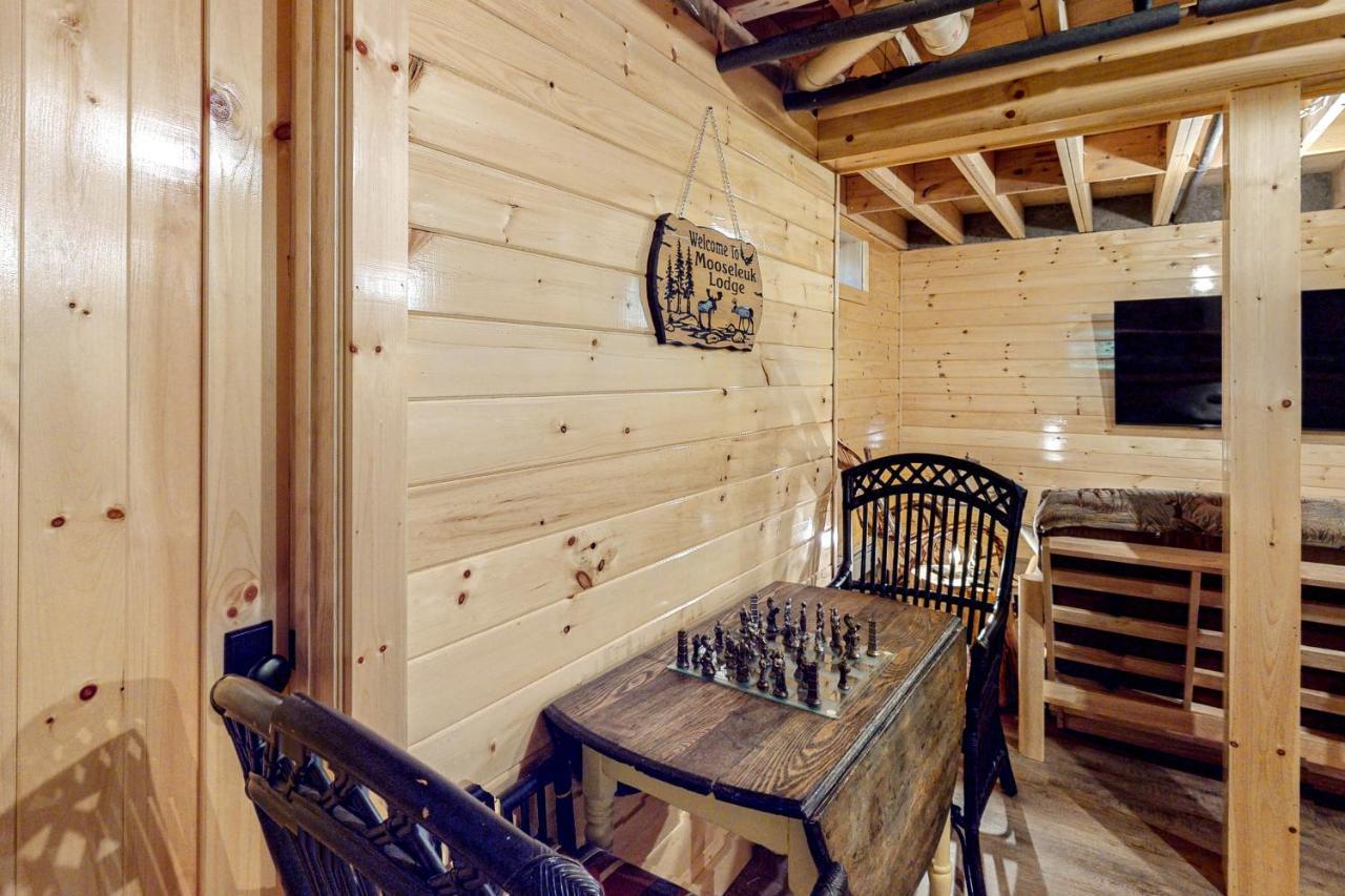 Mooseleuk Lodge The Highlands Kültér fotó